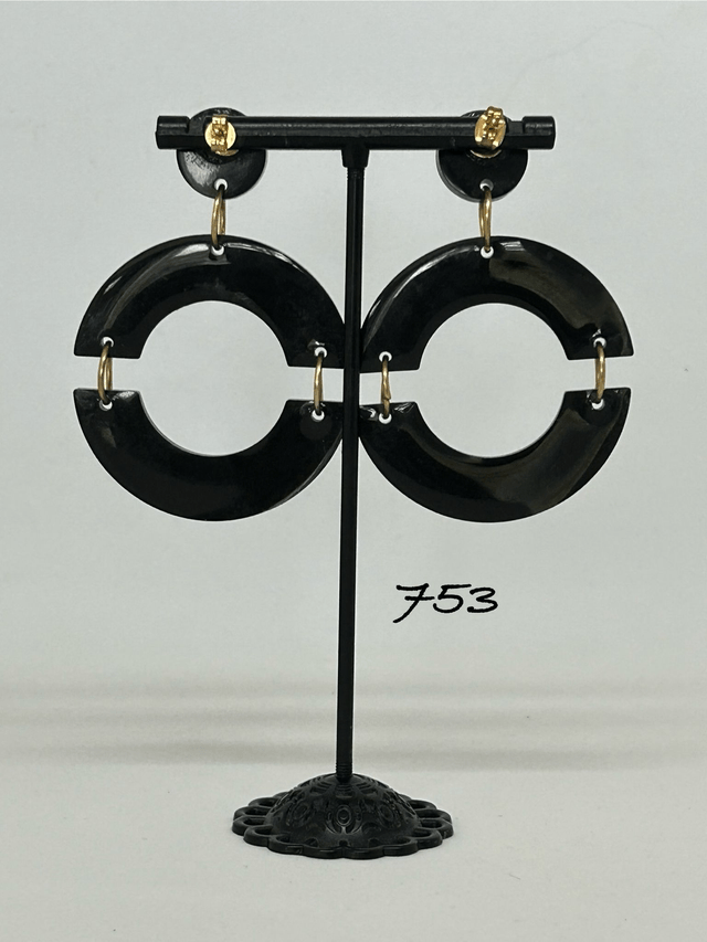 🖤Boucles d’oreilles noires en résine – Réf. 753