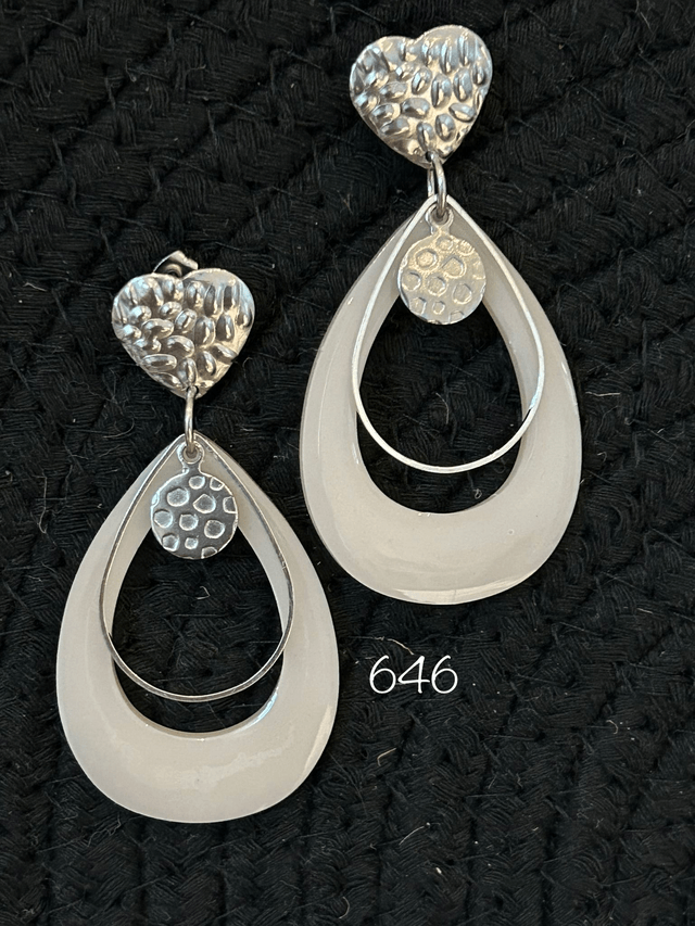 🤍Boucles d'Oreilles Argentées et Résine Beige - Réf. 646