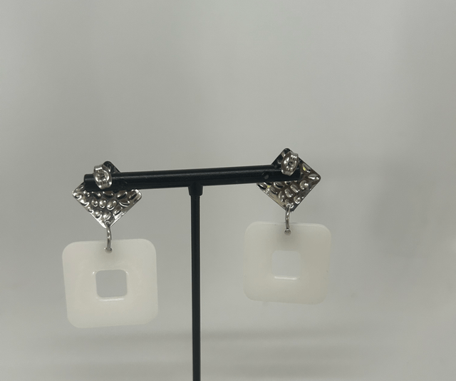 🤍Boucles d’Oreilles Chic & Graphiques –  Réf. 616