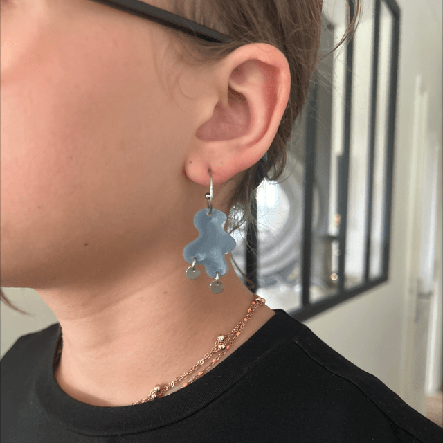 🩶Boucles d’oreilles demi-créoles – Résine Époxy & Acier Inoxydable - Réf. 764