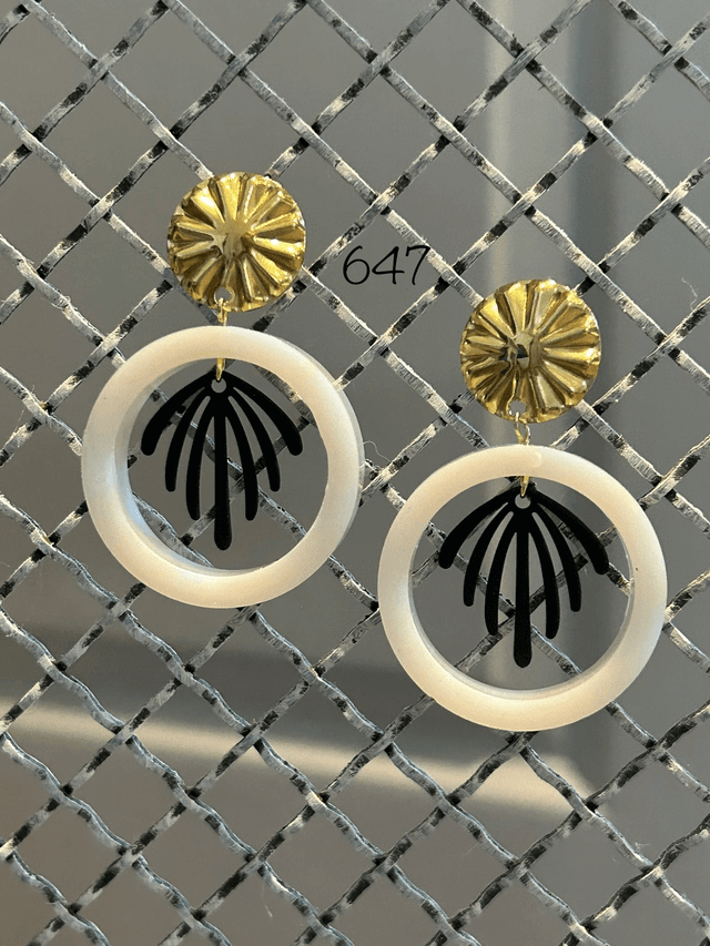  🤍Boucles d&#039;Oreilles Graphiques – Réf. 647