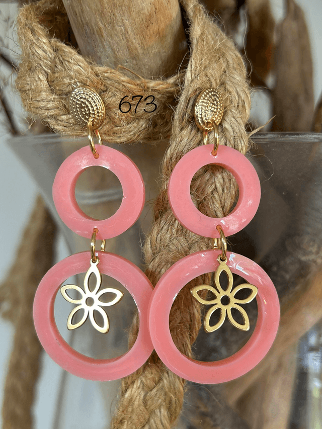 🩷Boucles d’oreilles “Fleur de Résine” – Réf. 673